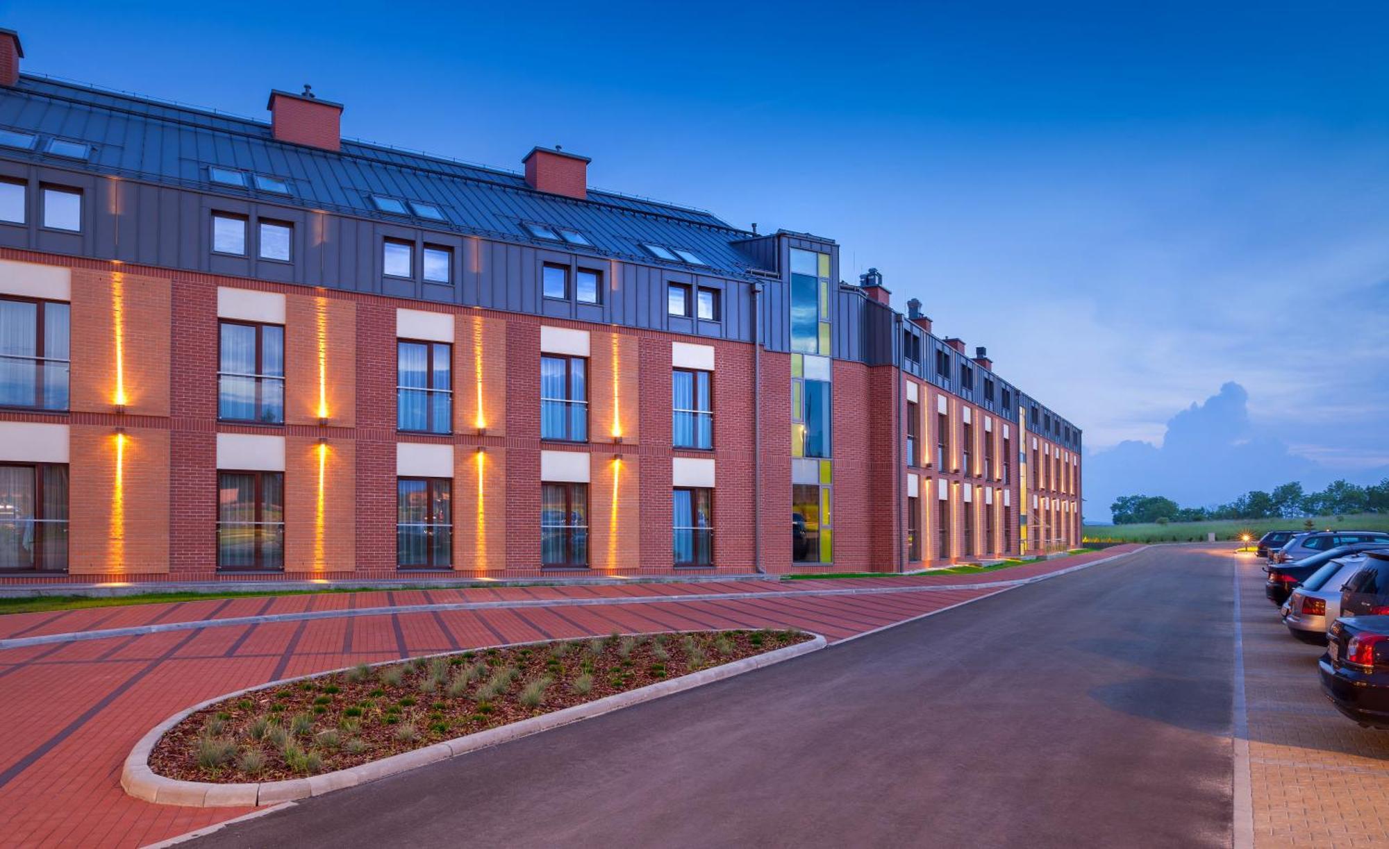 Sloneczny Zdroj Medical Spa & Wellness Busko Zdroj Exterior photo