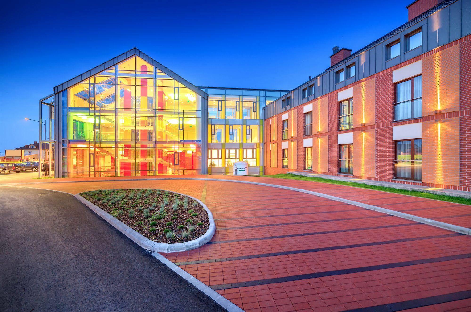 Sloneczny Zdroj Medical Spa & Wellness Busko Zdroj Exterior photo